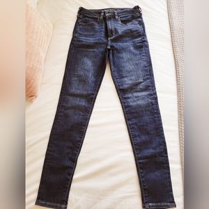 American Eagle Super Hi Rise Jeans